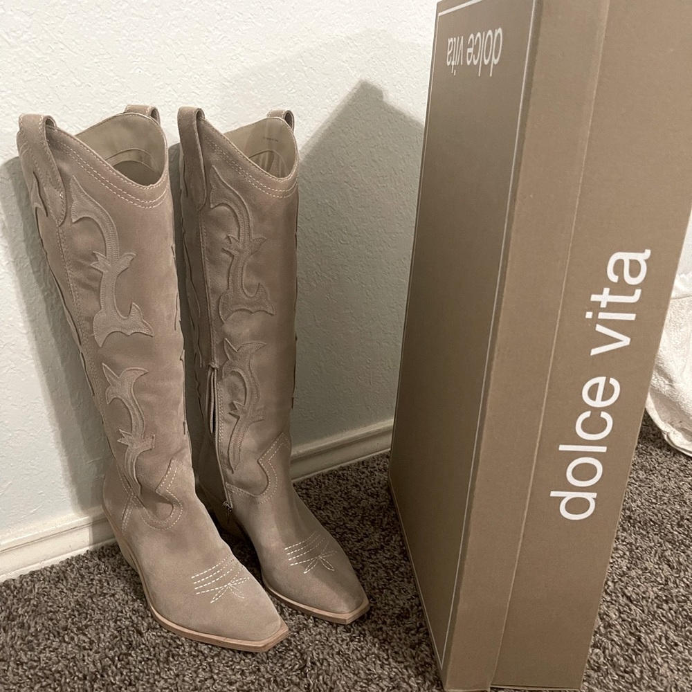 Dolce Vida Western style boots